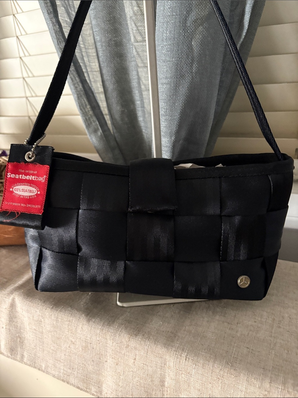 Harvey’s authentic seat, belt Woven Shoulder Bag (Mercedes-Benz)